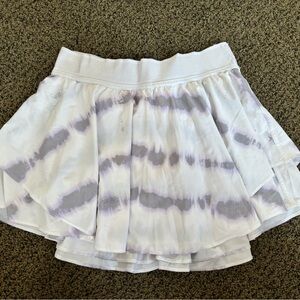 Lululemon - White and Purple Tie-Dye Women's Skirt